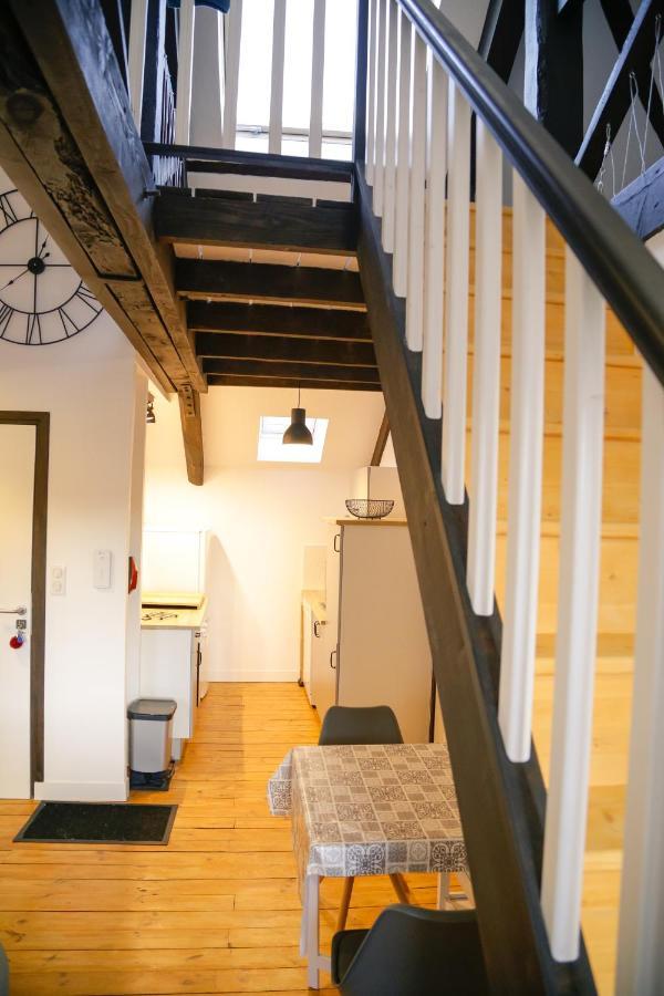 Duplex Centre Ville Saint-Flour  Exterior foto